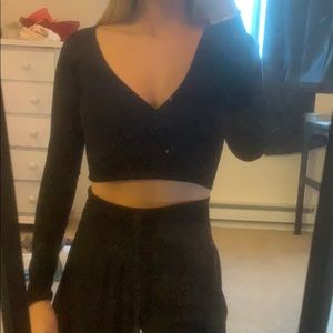 Brandy Melville cross over crop top